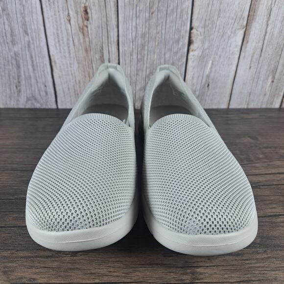 Skechers On The Go Flex Dahlia Slip On Loafer Sneaker Women's Sz 10 Taupe (NWOB) - Picture 2 of 9